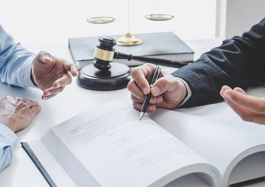 Contratos Civiles y Comerciales